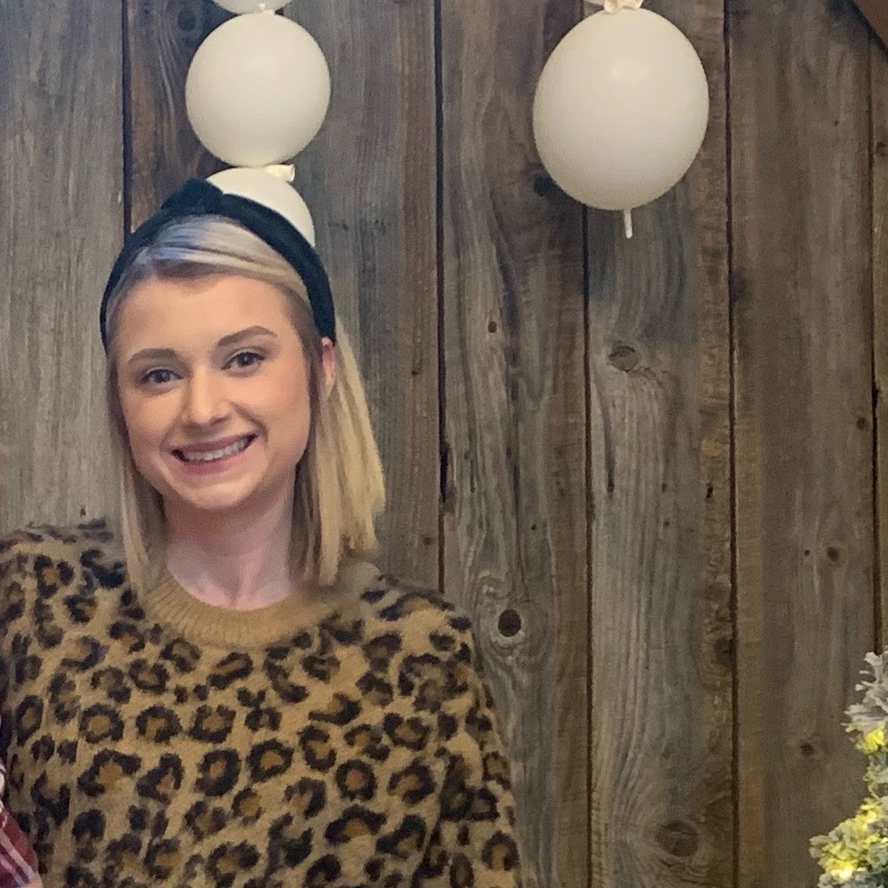 Meet your Posher, Tara